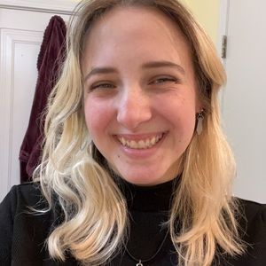 Meet your Posher, Hannah